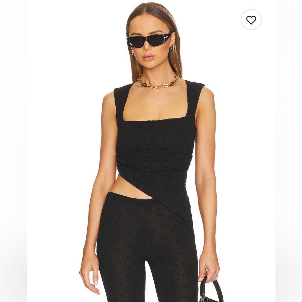 Vegas Top in Black